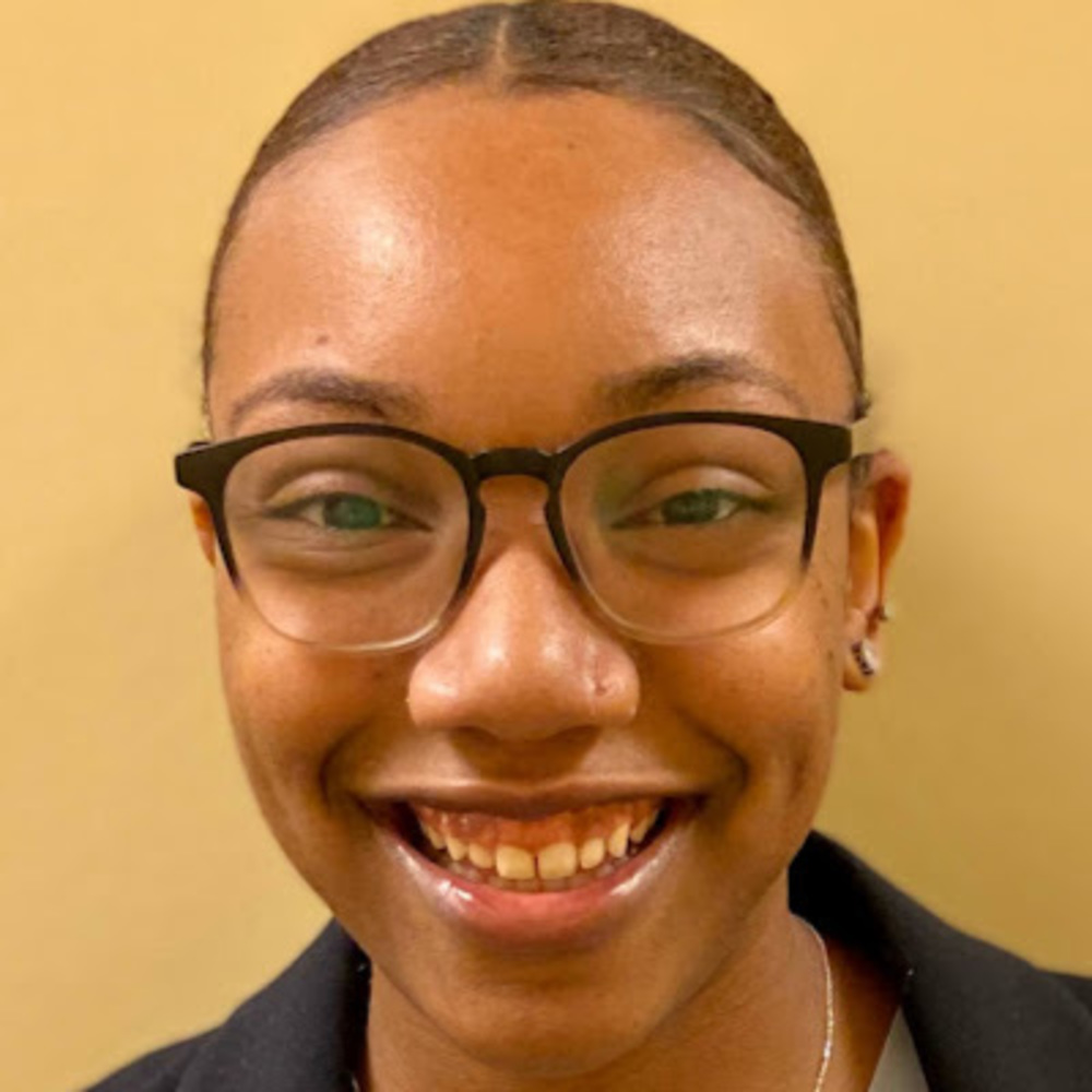 Meet your Posher, La tresia